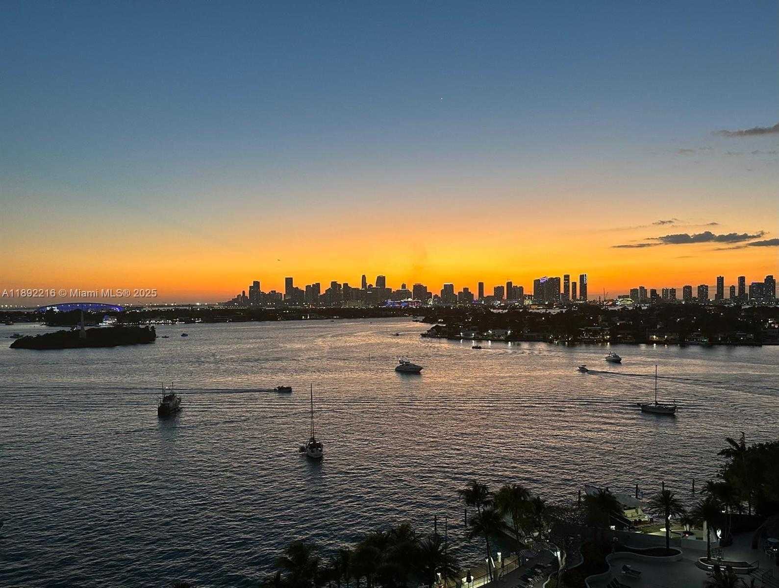 Small Image of 9 ISLAND AVE #1404, Miami Beach Number 6