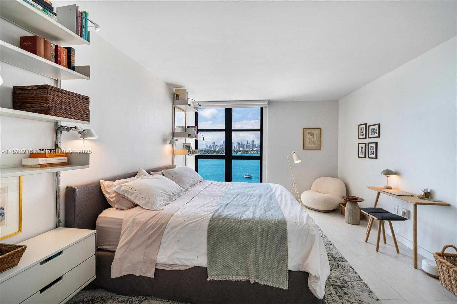 Small Image of 9 ISLAND AVE #1404, Miami Beach Number 7