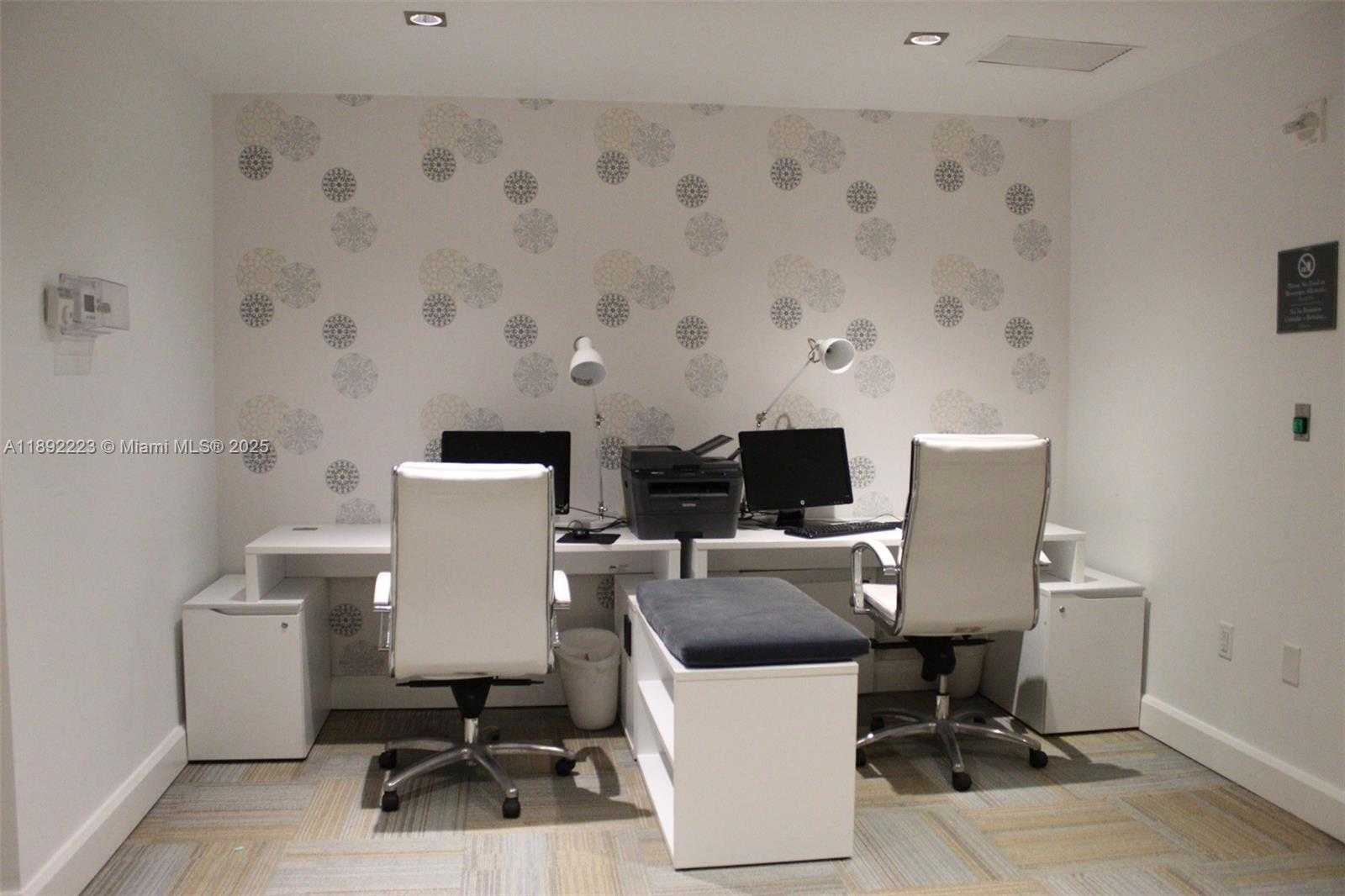 Small Image of 951 BRICKELL AVE #3810, Miami Number 16