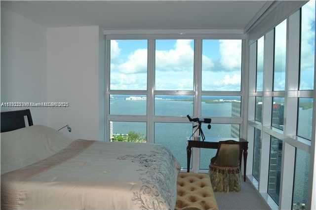 Small Image of 951 BRICKELL AVE #3810, Miami Number 5