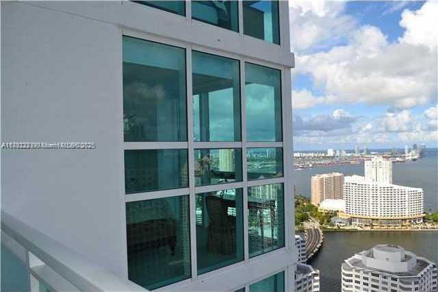 Small Image of 951 BRICKELL AVE #3810, Miami Number 8