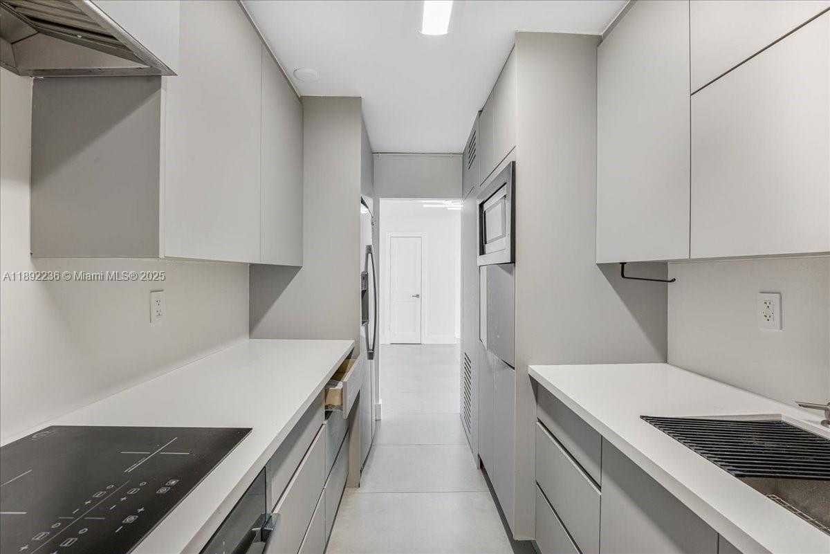 Small Image of 1865 79TH ST #12G, North Bay Village Number 25
