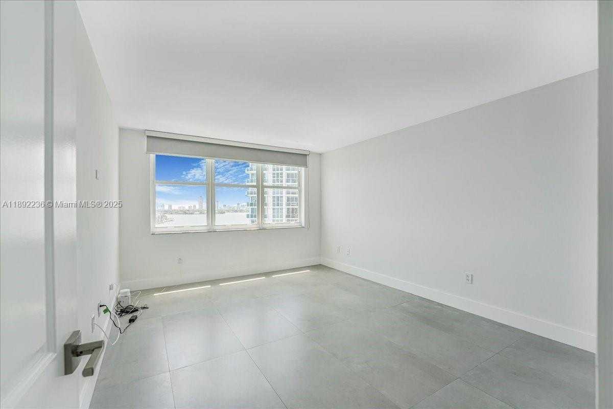 Small Image of 1865 79TH ST #12G, North Bay Village Number 28