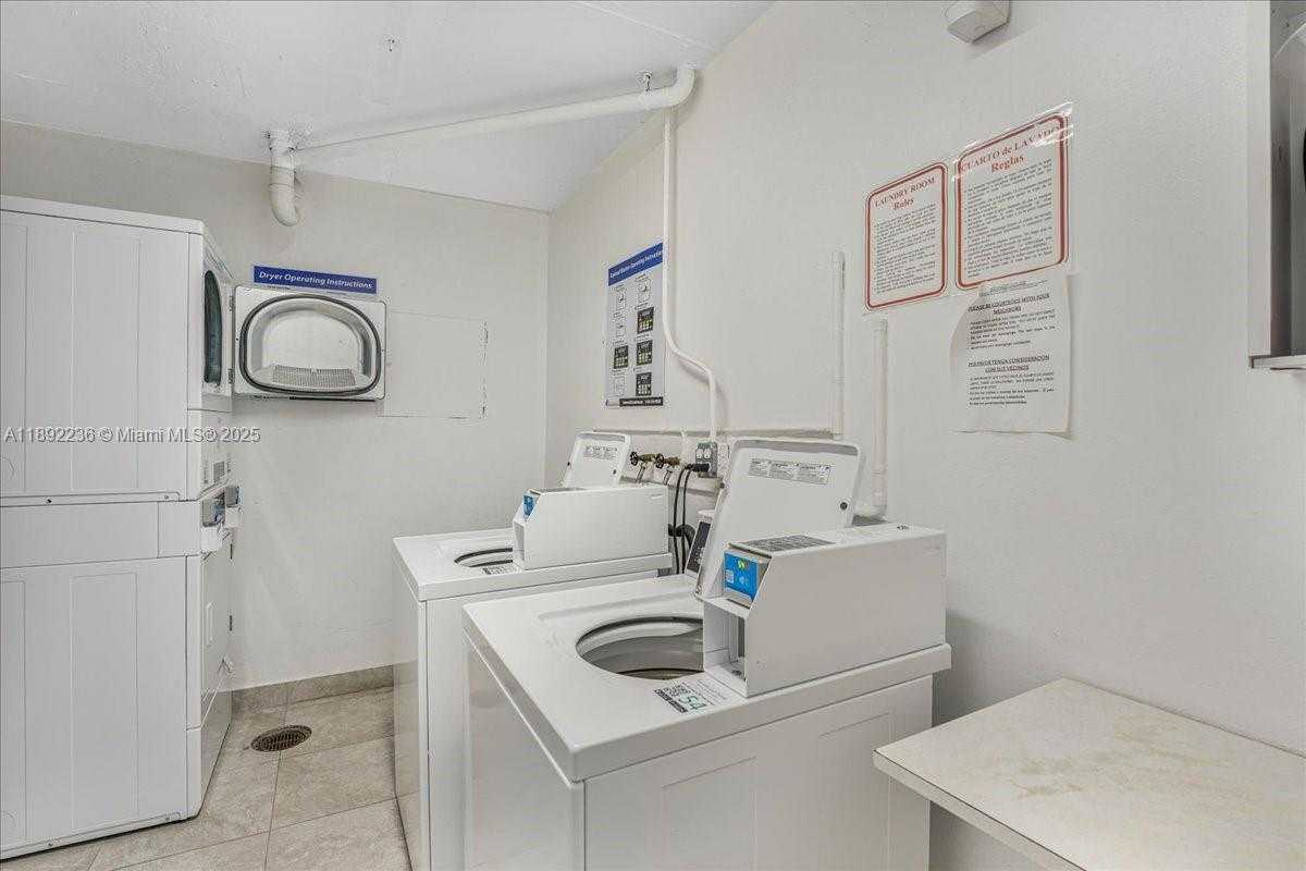 Small Image of 1865 79TH ST #12G, North Bay Village Number 37