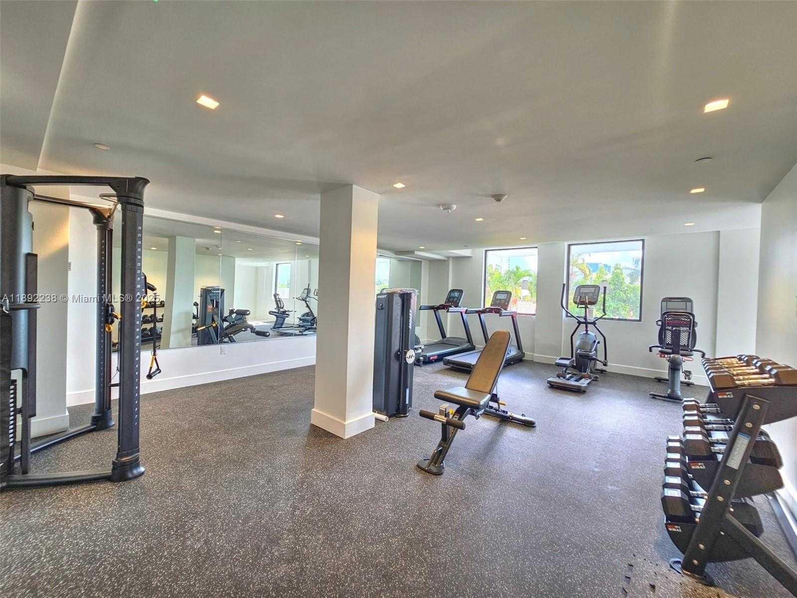 Small Image of 2829 INDIAN CREEK DR #1407, Miami Beach Number 14