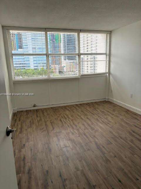 Small Image of 1420 BRICKELL BAY DR #1506D, Miami Number 14