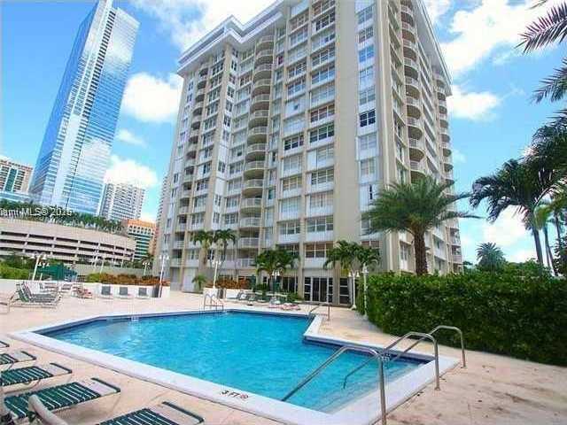 Small Image of 1420 BRICKELL BAY DR #1506D, Miami Number 27