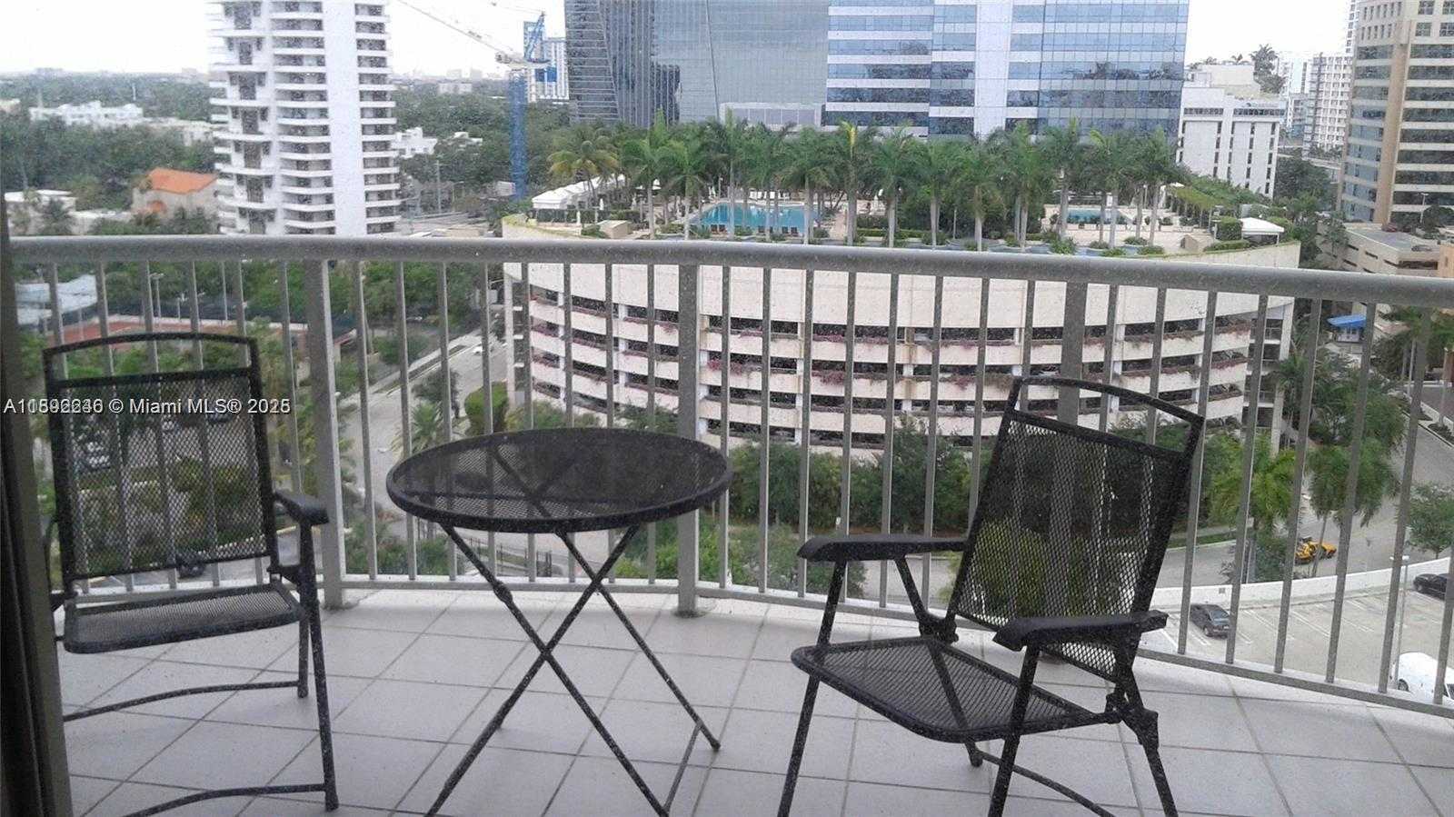 Small Image of 1420 BRICKELL BAY DR #1506D, Miami Number 47