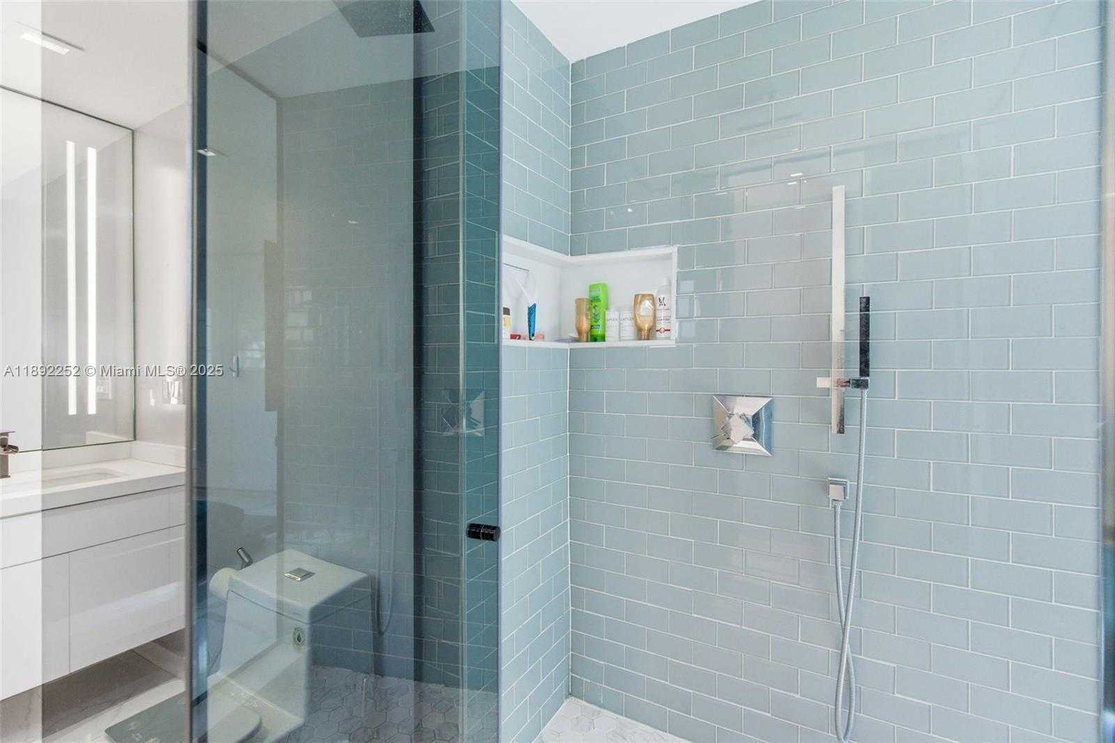 Small Image of 1428 EUCLID AVE #207, Miami Beach Number 14