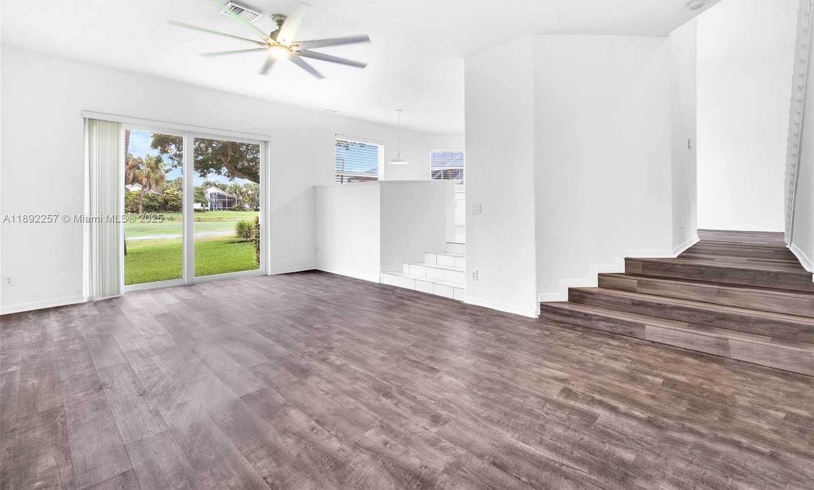 Small Image of 1637 SOUTH WEST 156TH AV, Pembroke Pines Number 10