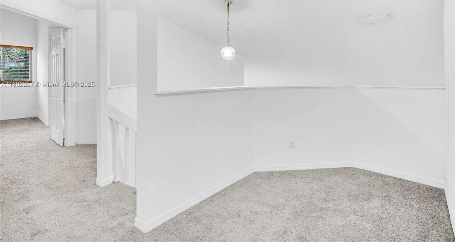 Small Image of 1637 SOUTH WEST 156TH AV, Pembroke Pines Number 12