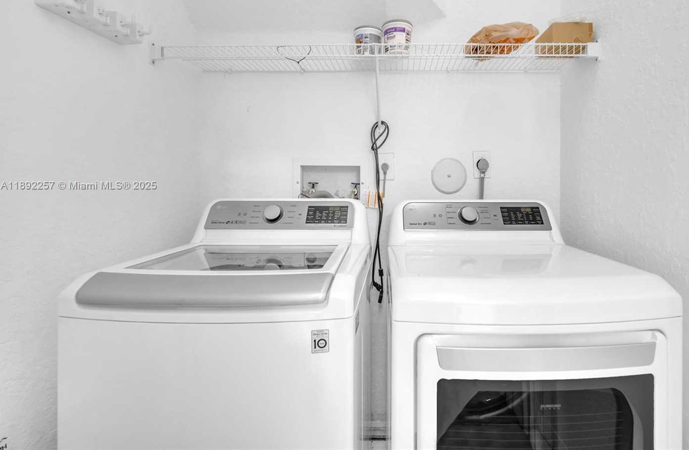 Small Image of 1637 SOUTH WEST 156TH AV, Pembroke Pines Number 22