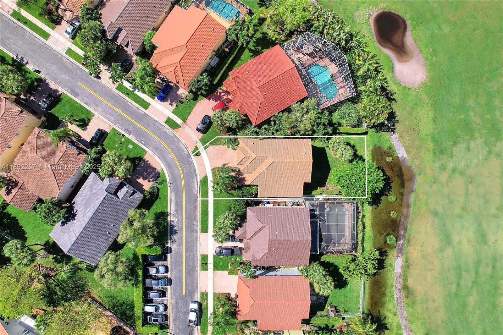 Small Image of 1637 SOUTH WEST 156TH AV, Pembroke Pines Number 25