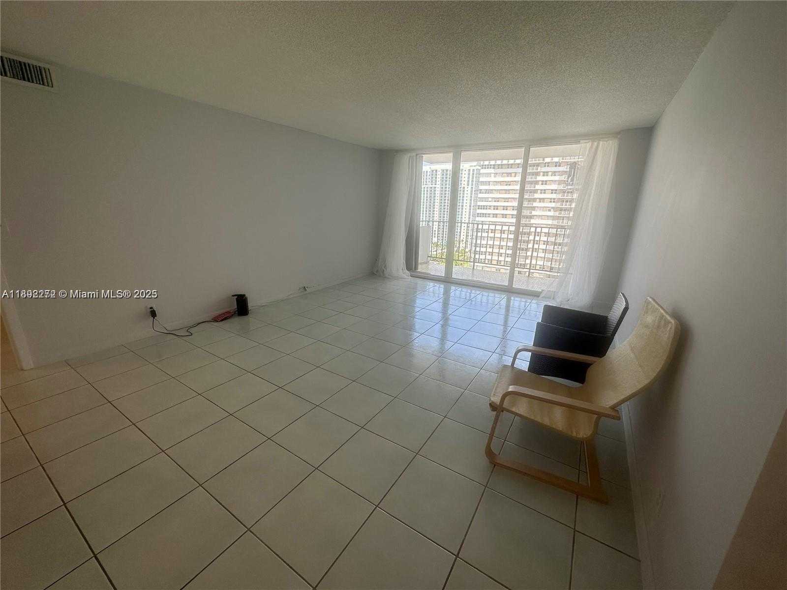Small Image of 2030 SOUTH OCEAN DR #1705, Hallandale Beach Number 7