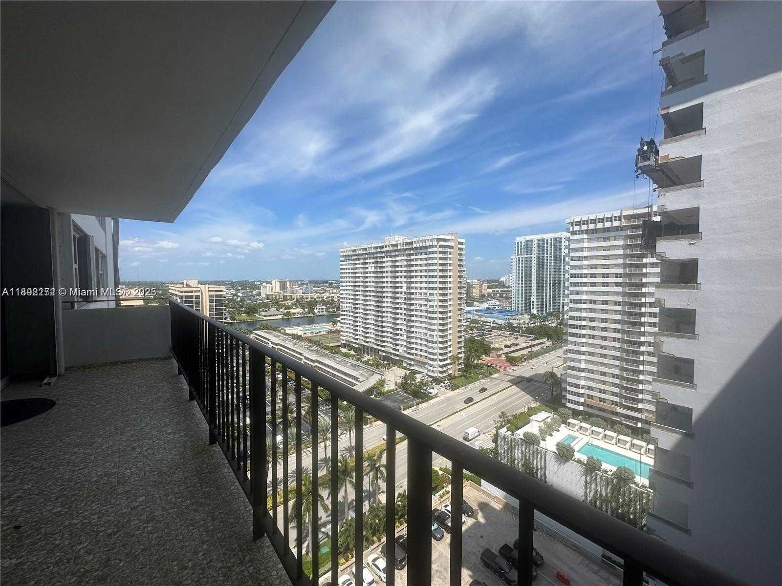 Small Image of 2030 SOUTH OCEAN DR #1705, Hallandale Beach Number 8