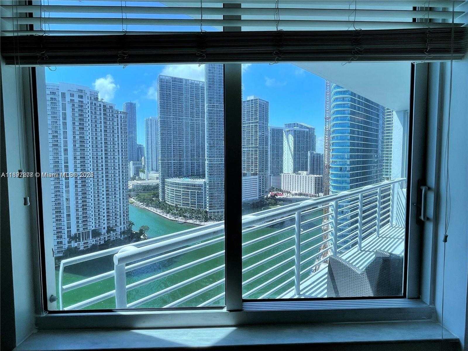 Small Image of 325 SOUTH BISCAYNE BLVD #2619, Miami Number 22
