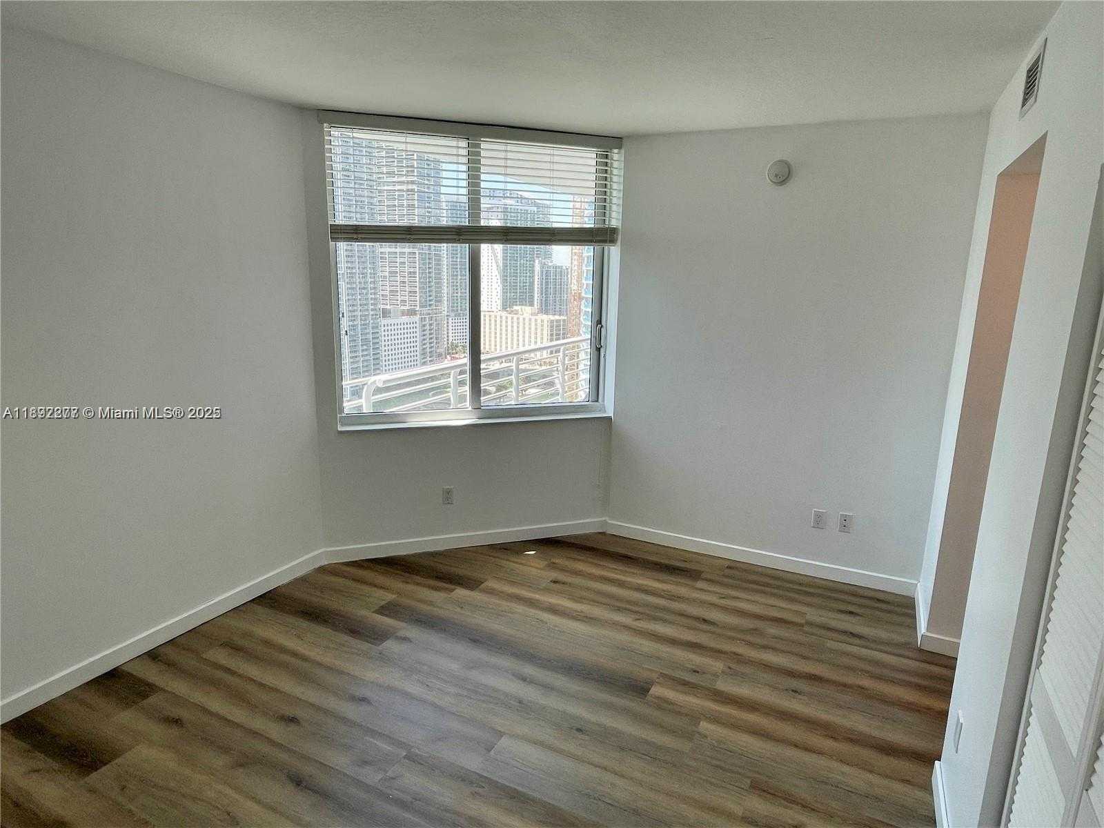 Small Image of 325 SOUTH BISCAYNE BLVD #2619, Miami Number 23