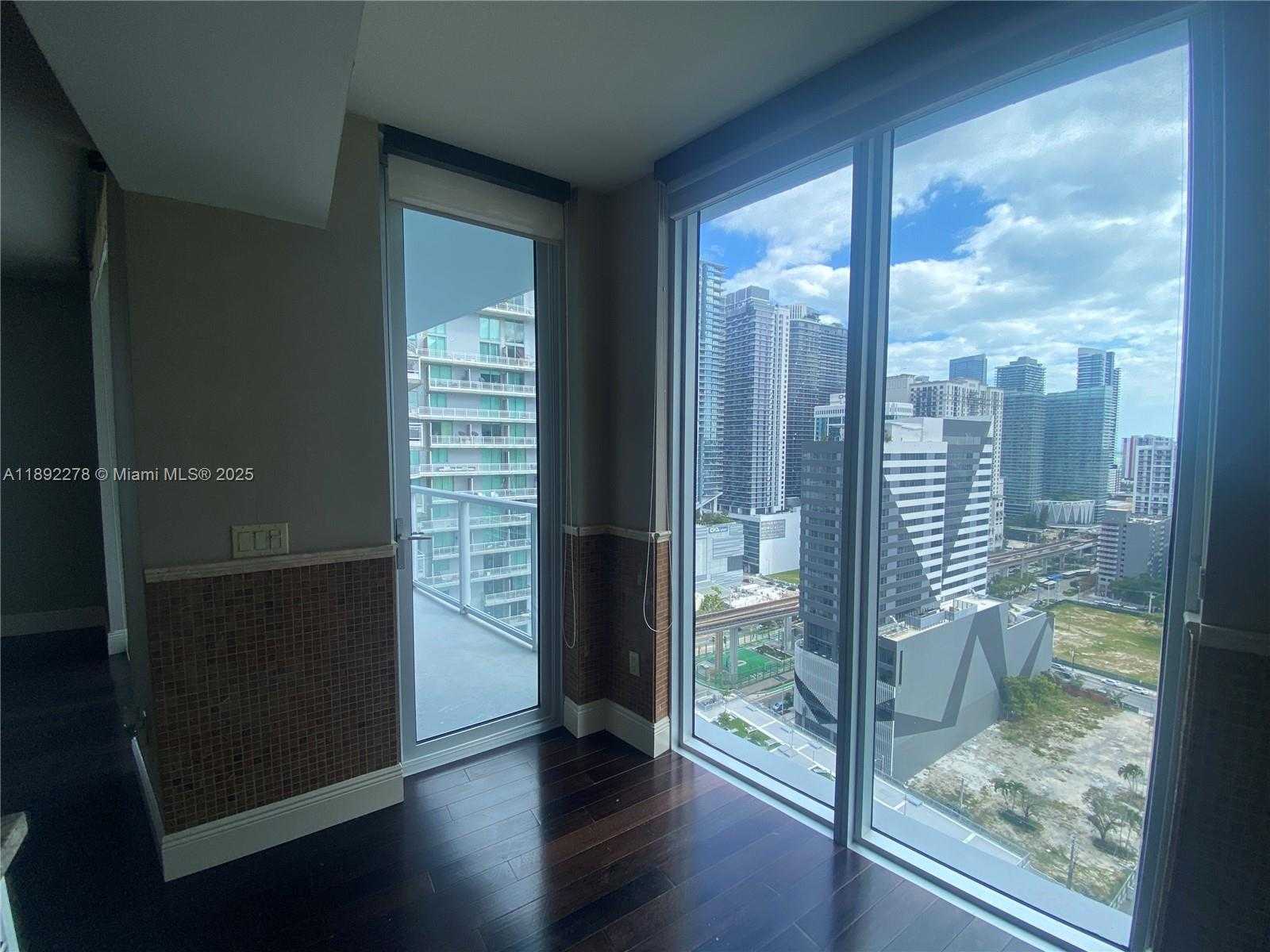 Small Image of 185 SOUTH WEST 7 ST #2312, Miami Number 3