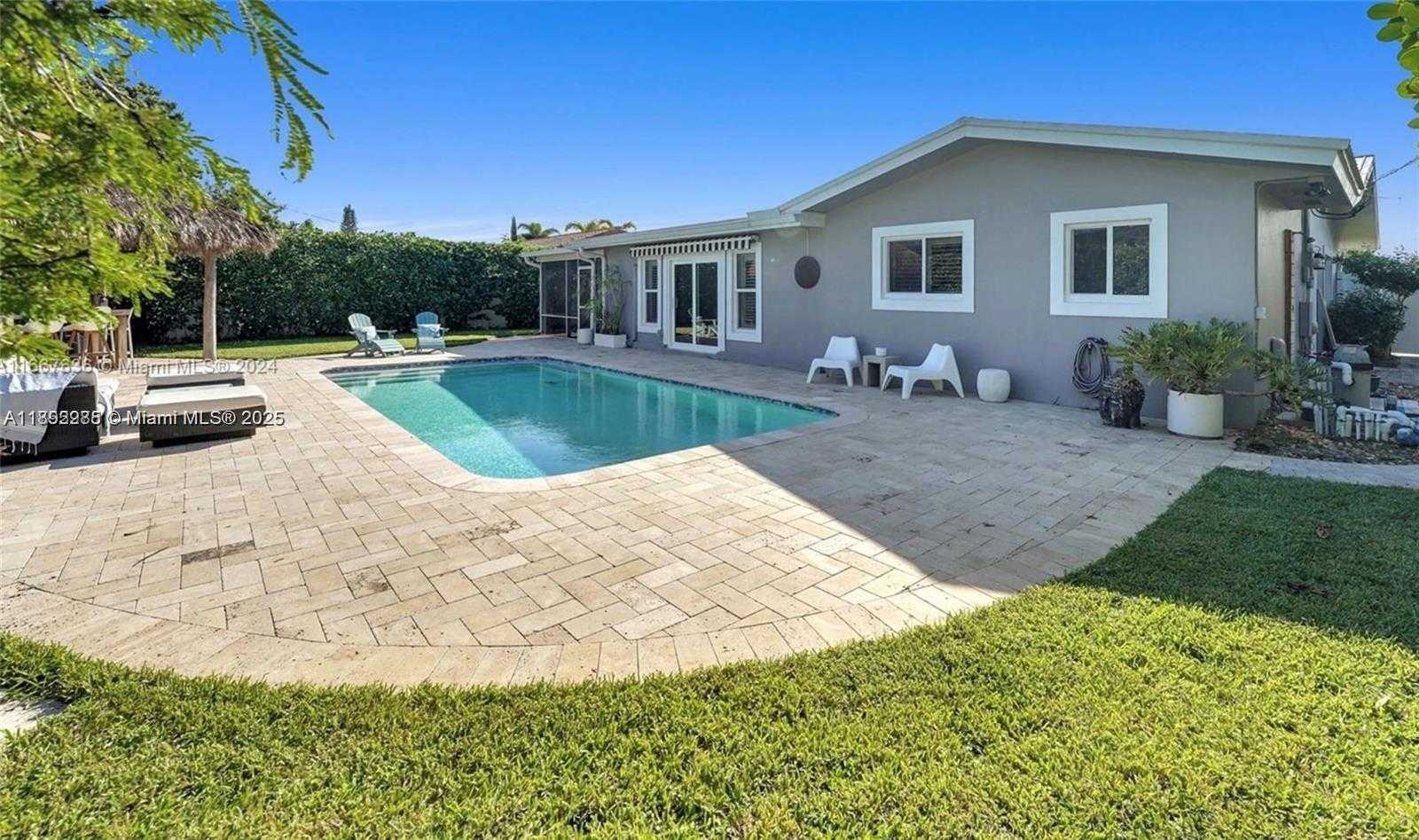 Small Image of 640 NORTH WEST 12TH AVE, Boca Raton Number 2
