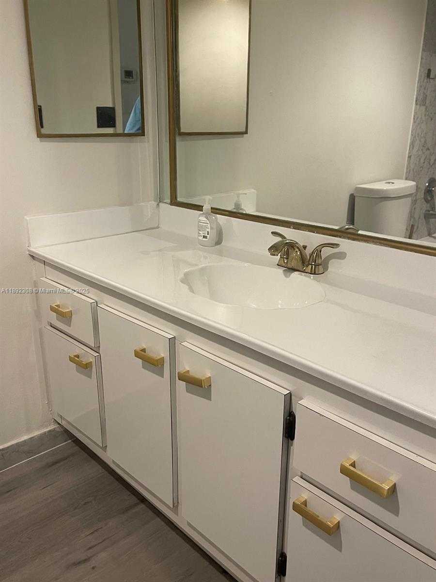 Small Image of 555 NORTH EAST 15TH ST #416, Miami Number 4