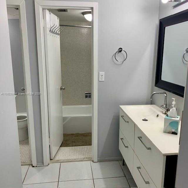 Small Image of 2030 SOUTH OCEAN DR #603, Hallandale Beach Number 4