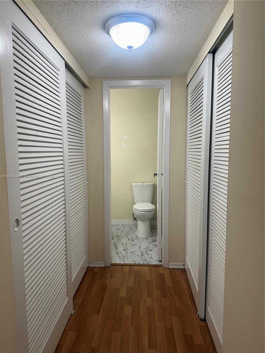 Small Image of 18101 NORTH WEST 68TH AVE #B201, Hialeah Number 17