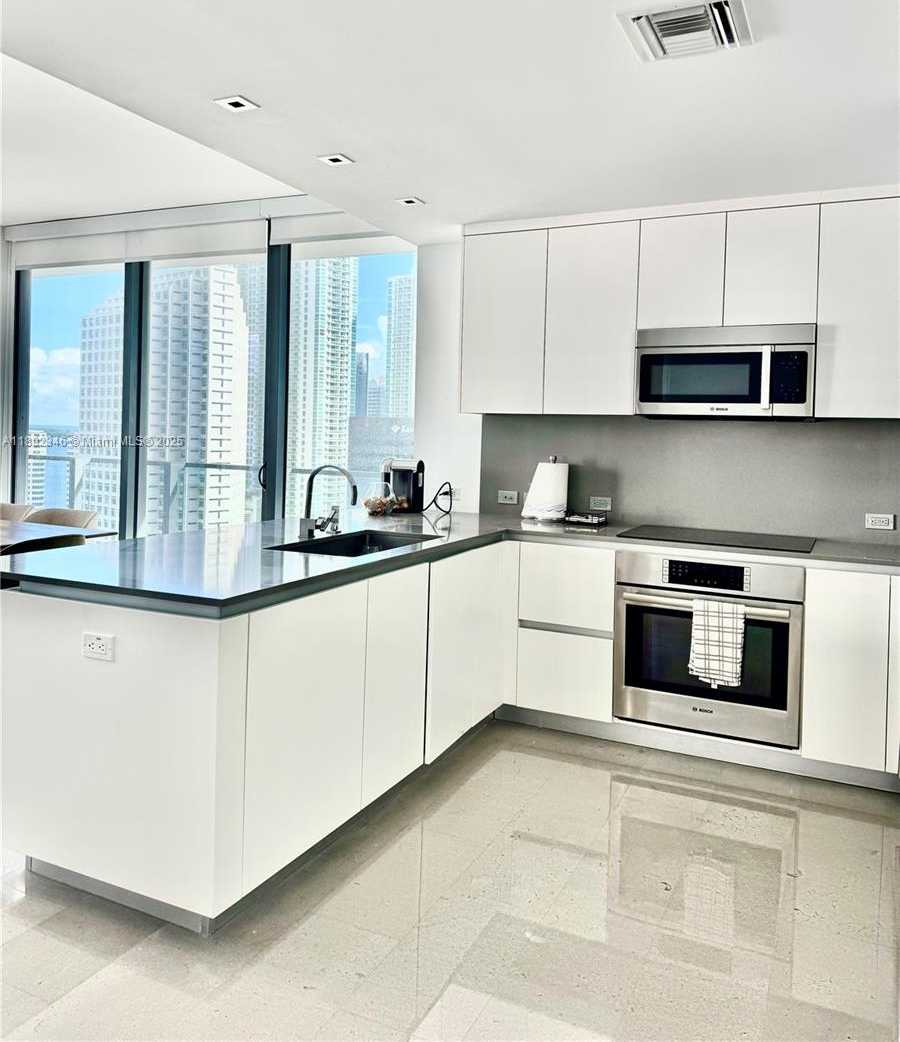 Small Image of 68 SOUTH EAST 6TH ST #1501, Miami Number 2