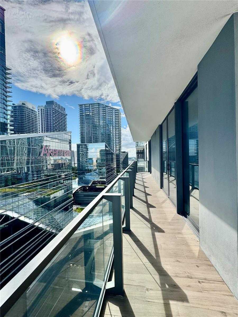 Small Image of 68 SOUTH EAST 6TH ST #1501, Miami Number 26