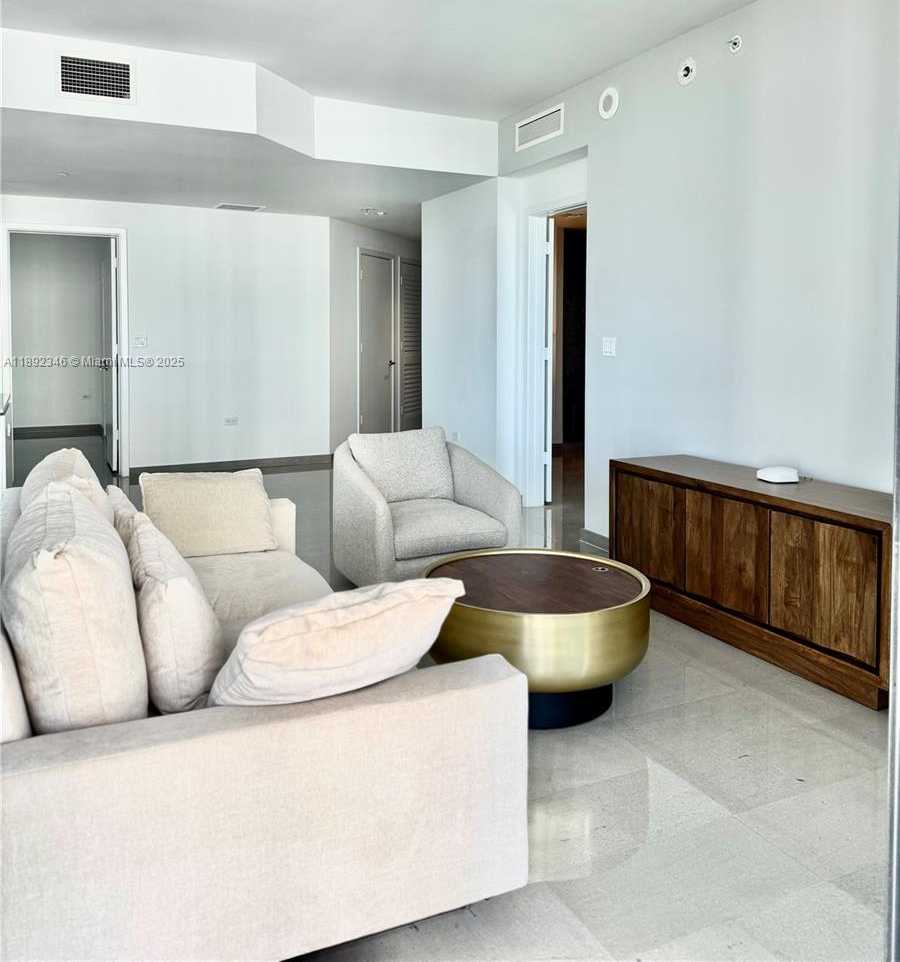 Small Image of 68 SOUTH EAST 6TH ST #1501, Miami Number 28