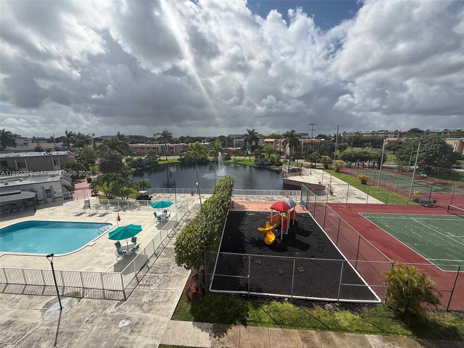 Small Image of 5112 NORTH WEST 79TH AVE #303, Doral Number 17