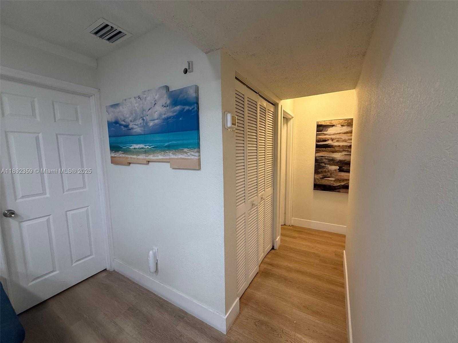 Small Image of 5112 NORTH WEST 79TH AVE #303, Doral Number 7