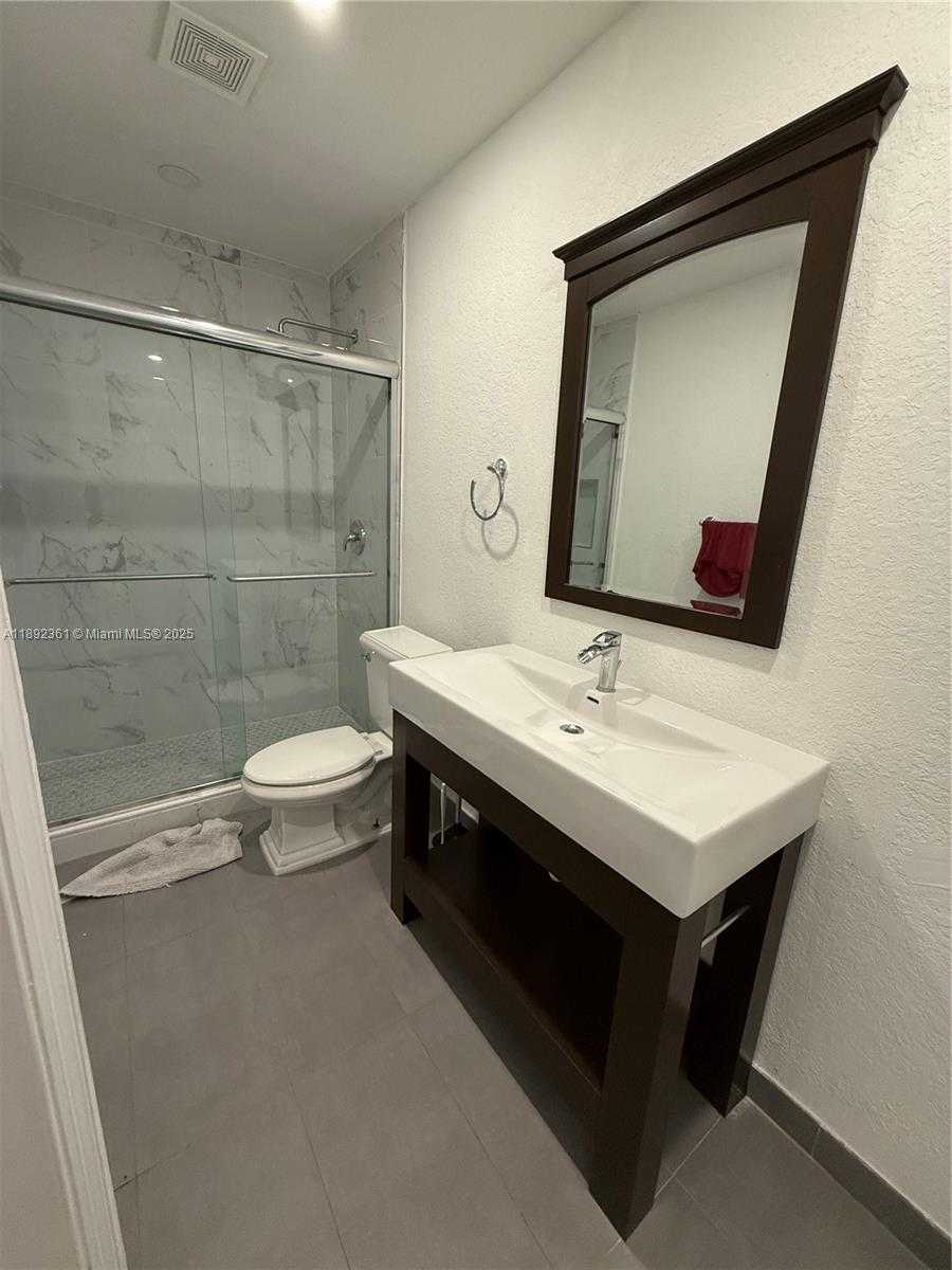 Small Image of 3630 SOUTH WEST 14TH ST, Miami Number 15