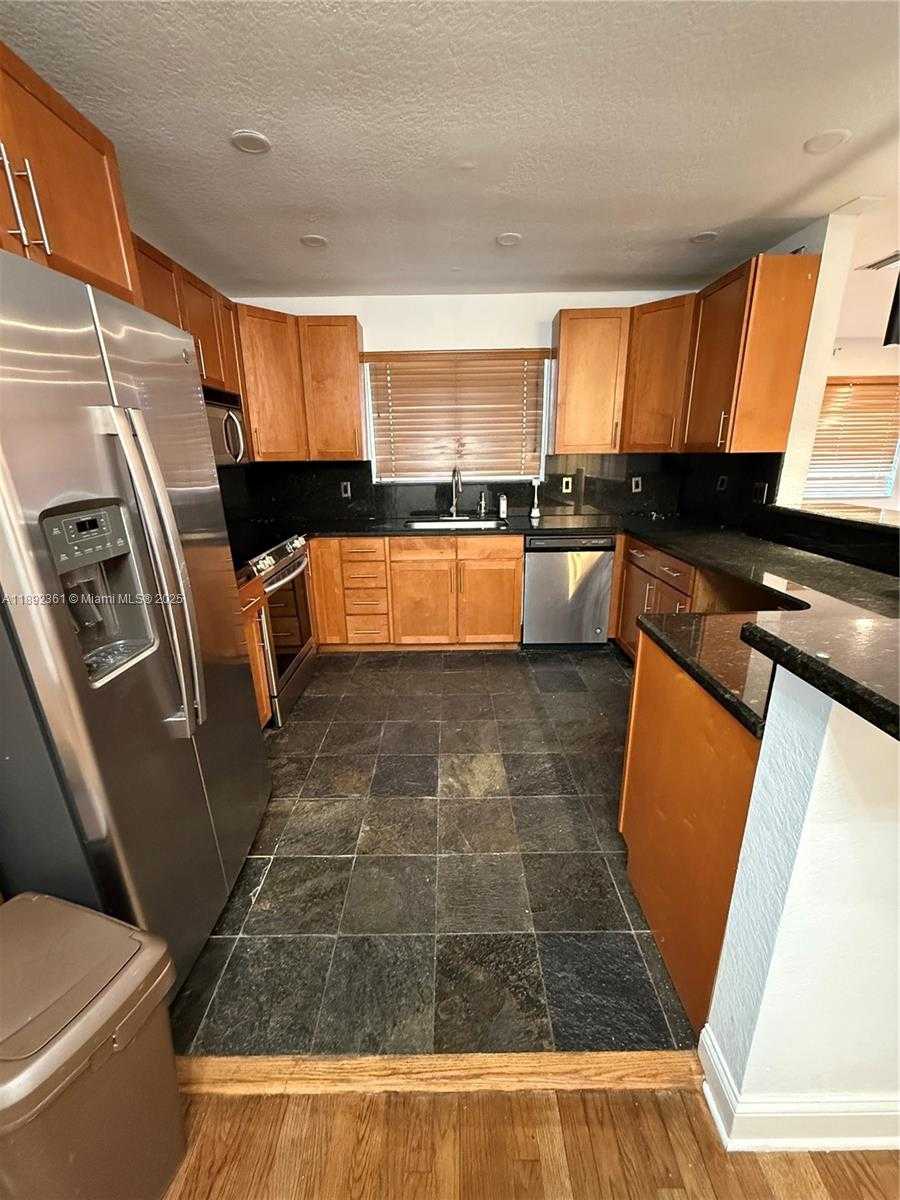 Small Image of 3630 SOUTH WEST 14TH ST, Miami Number 2