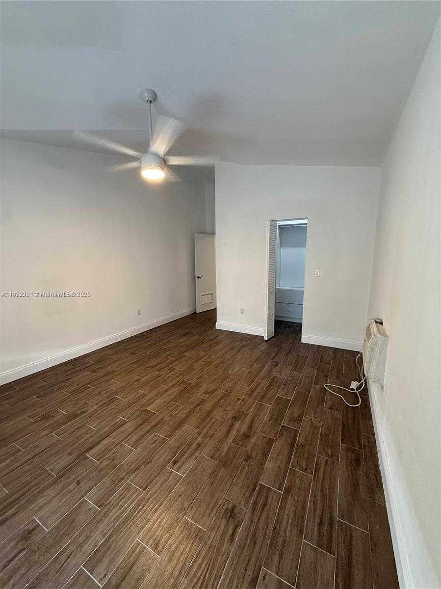 Small Image of 3630 SOUTH WEST 14TH ST, Miami Number 6