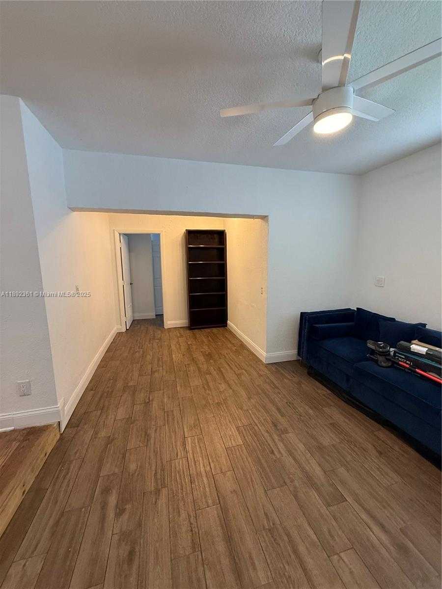 Small Image of 3630 SOUTH WEST 14TH ST, Miami Number 7