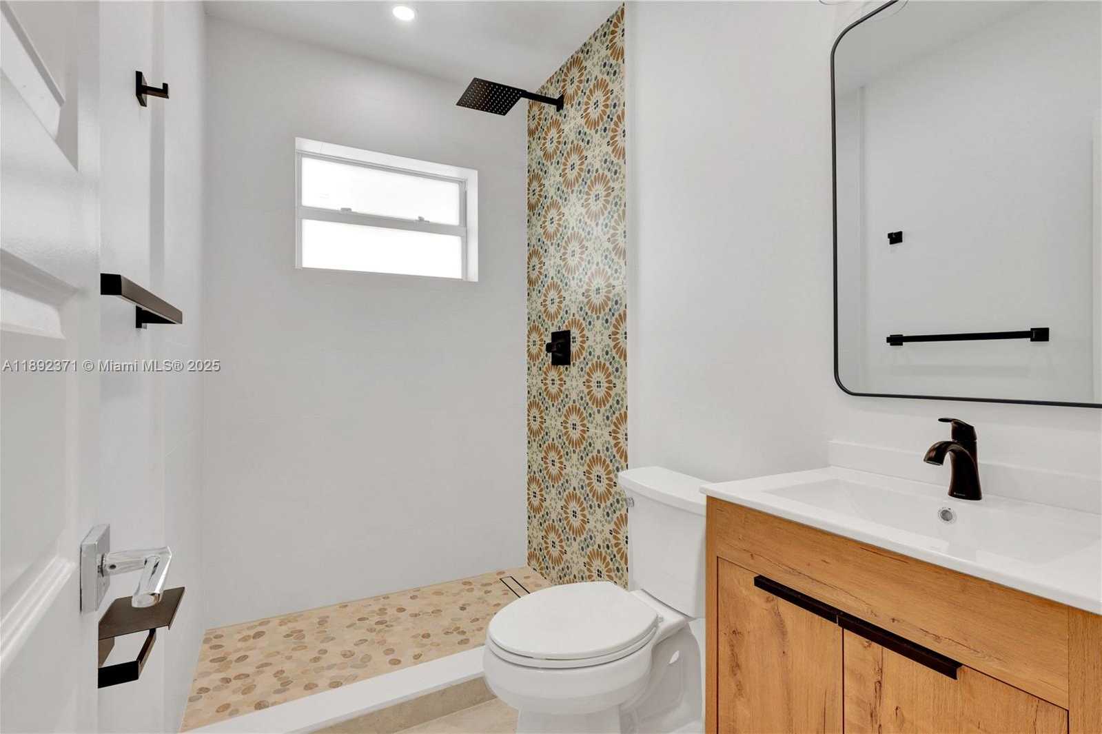 Small Image of 1468 NORTH EAST 118TH ST, Miami Number 23