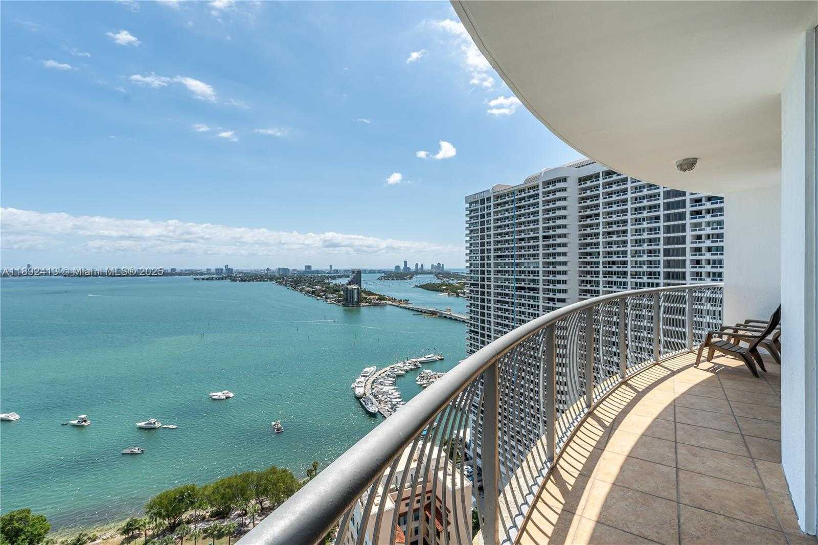 Small Image of 1750 NORTH N BAYSHORE DR #3001, Miami Number 3