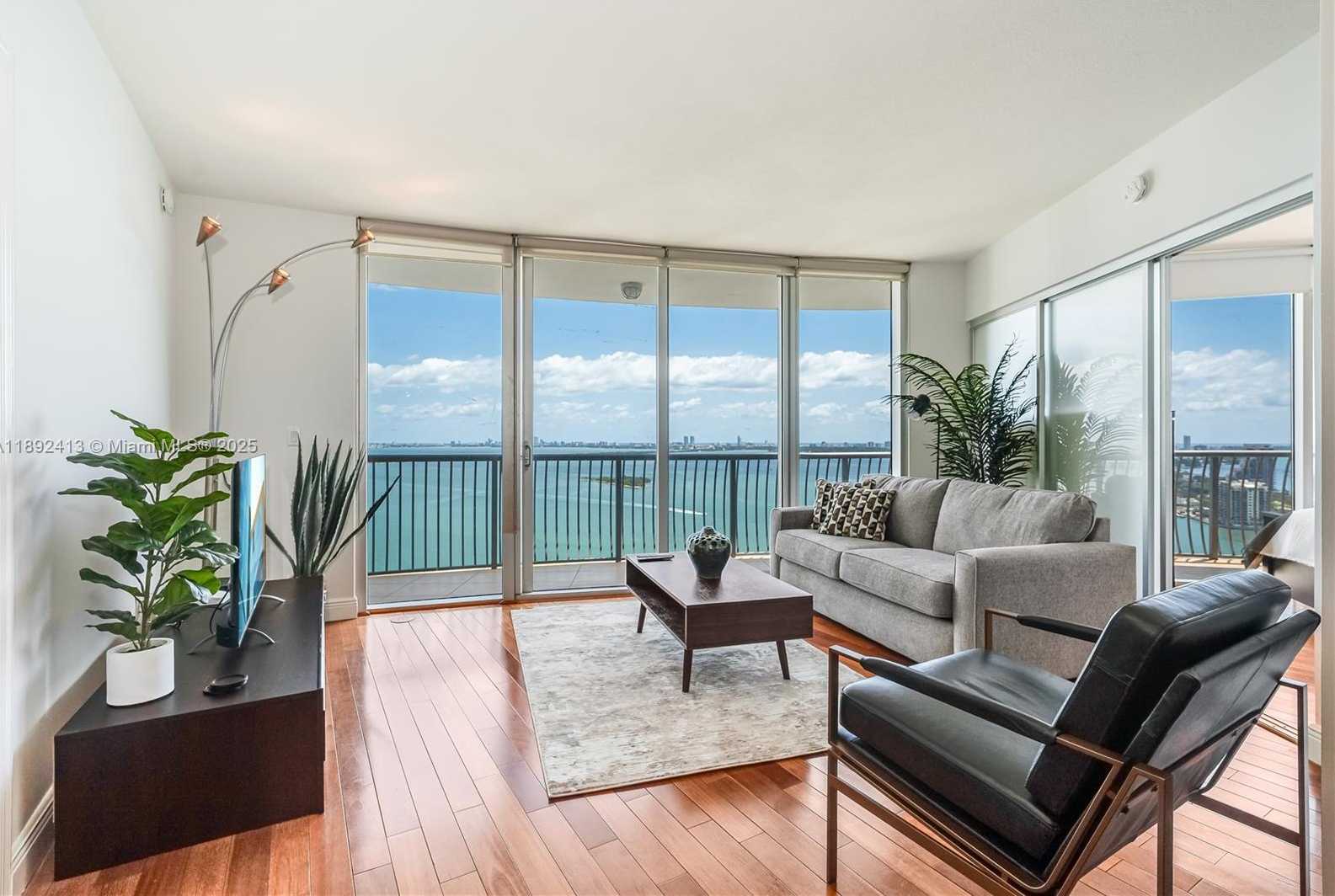 Small Image of 1750 NORTH N BAYSHORE DR #3001, Miami Number 6