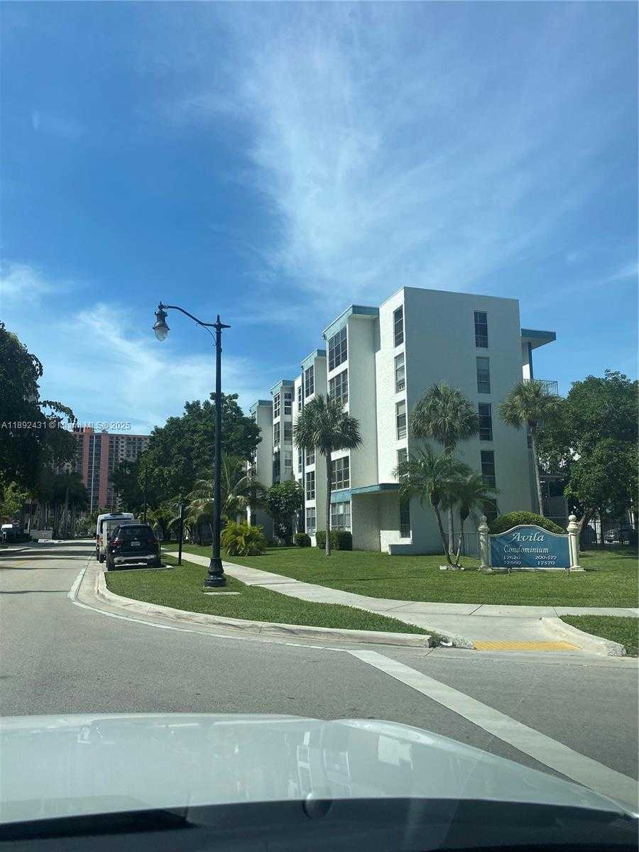 Small Image of 17620 ATLANTIC BLVD #217, Sunny Isles Beach Number 6