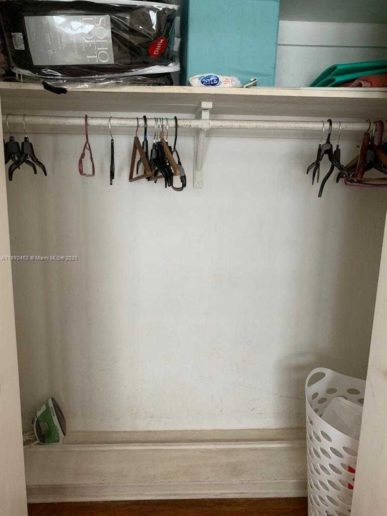 Small Image of 1555 PENNSYLVANIA AVE #103, Miami Beach Number 9