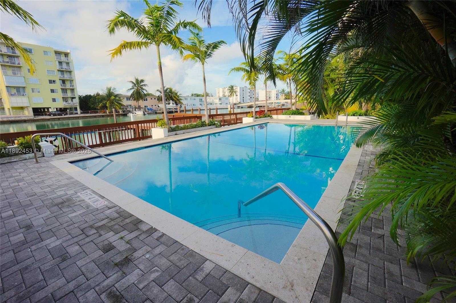 Small Image of 7930 TATUM WATERWAY DR #S3, Miami Beach Number 3