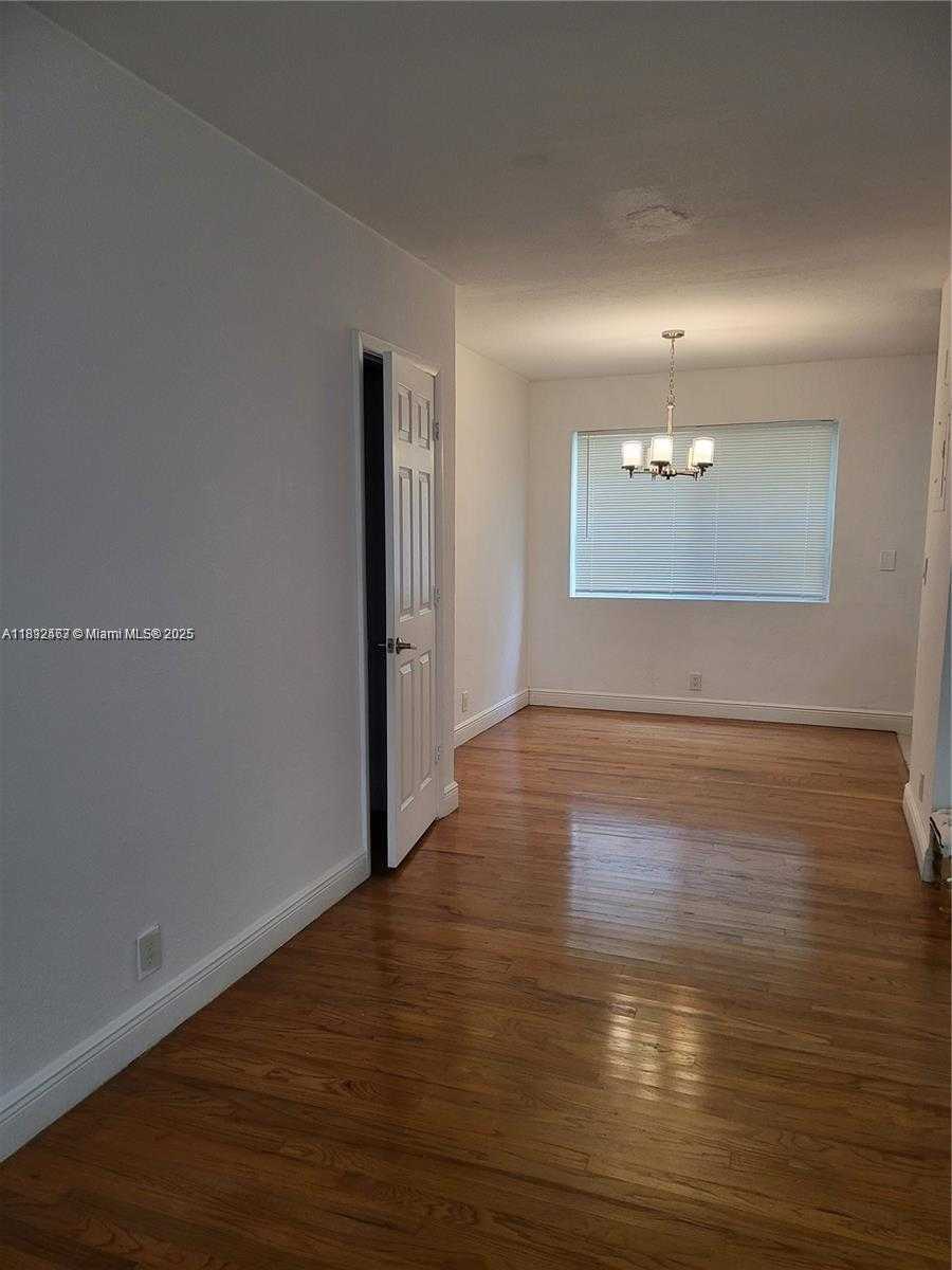 Small Image of 340 84TH ST #2, Miami Beach Number 5