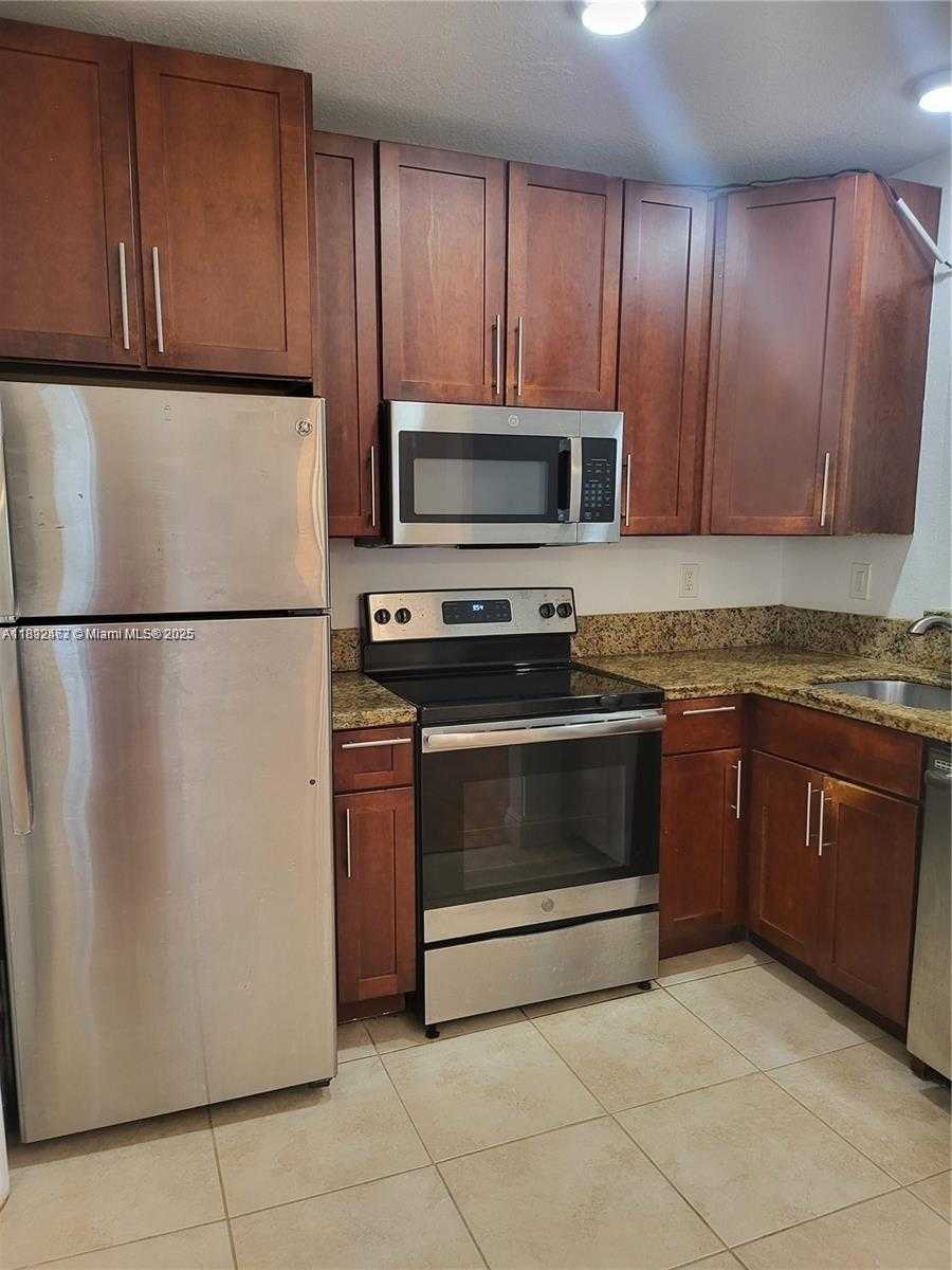 Small Image of 340 84TH ST #2, Miami Beach Number 6