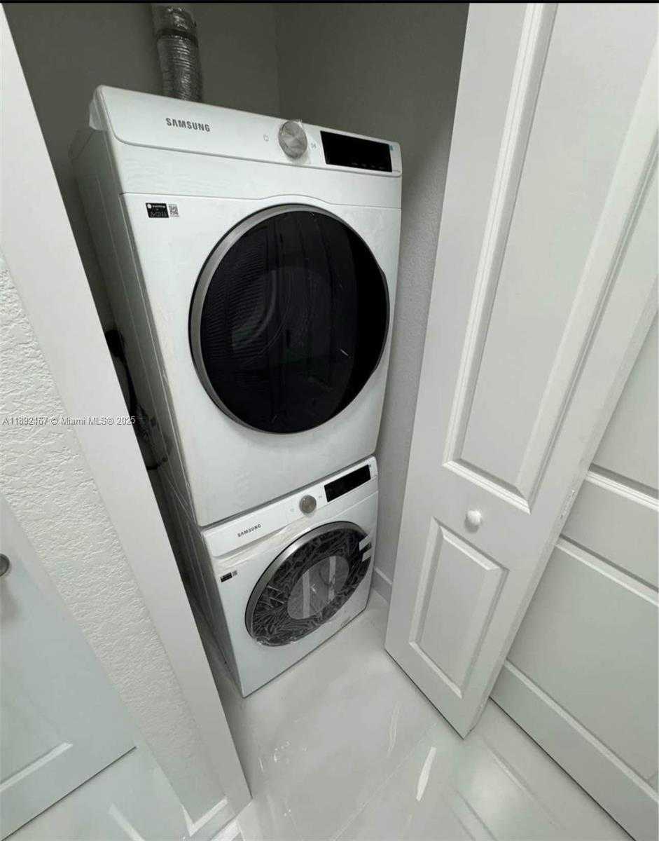 Small Image of 14429 SOUTH WEST 19TH ST #1, Miami Number 11