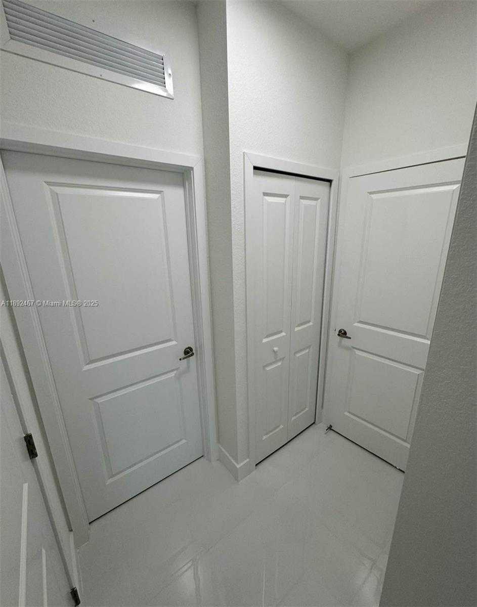 Small Image of 14429 SOUTH WEST 19TH ST #1, Miami Number 18
