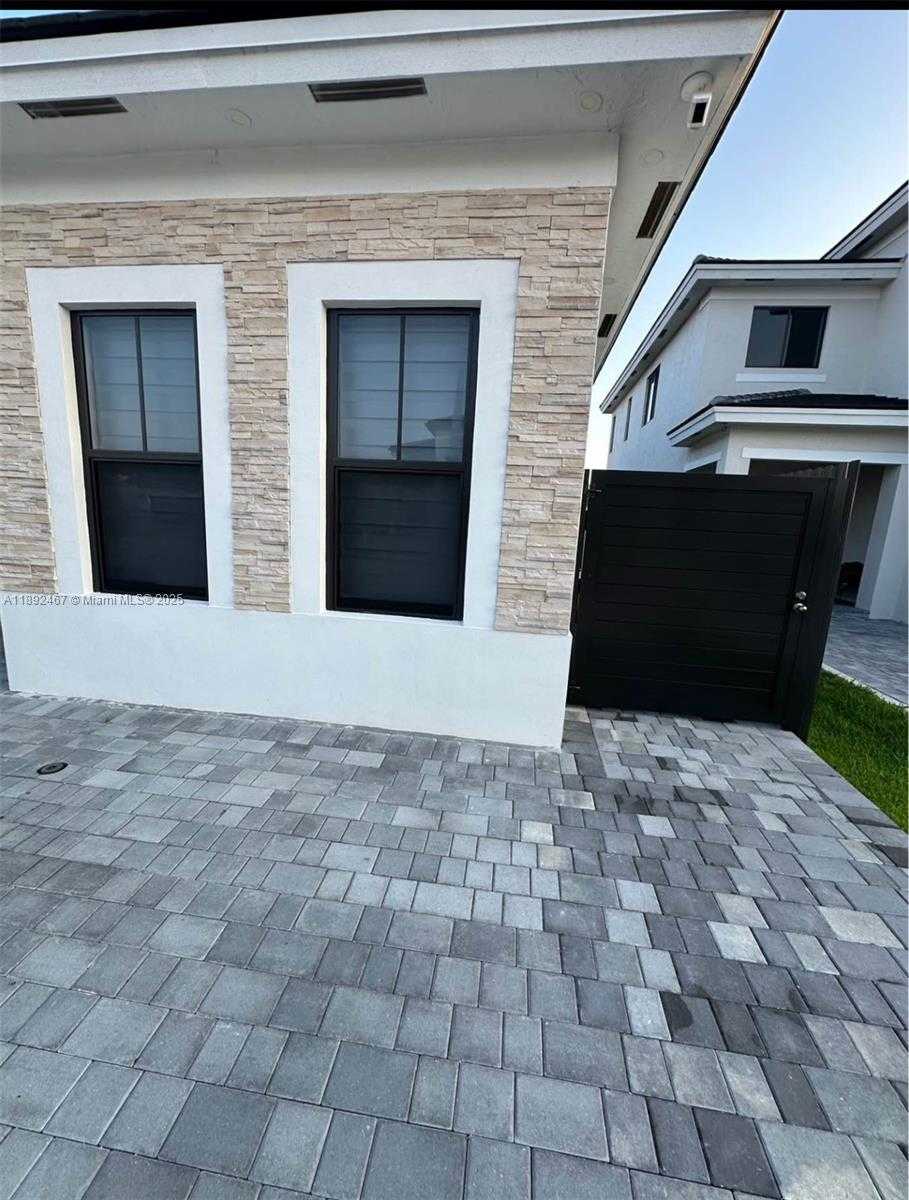 Small Image of 14429 SOUTH WEST 19TH ST #1, Miami Number 2