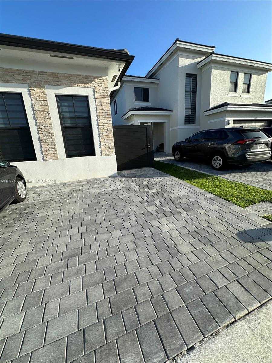 Small Image of 14429 SOUTH WEST 19TH ST #1, Miami Number 20