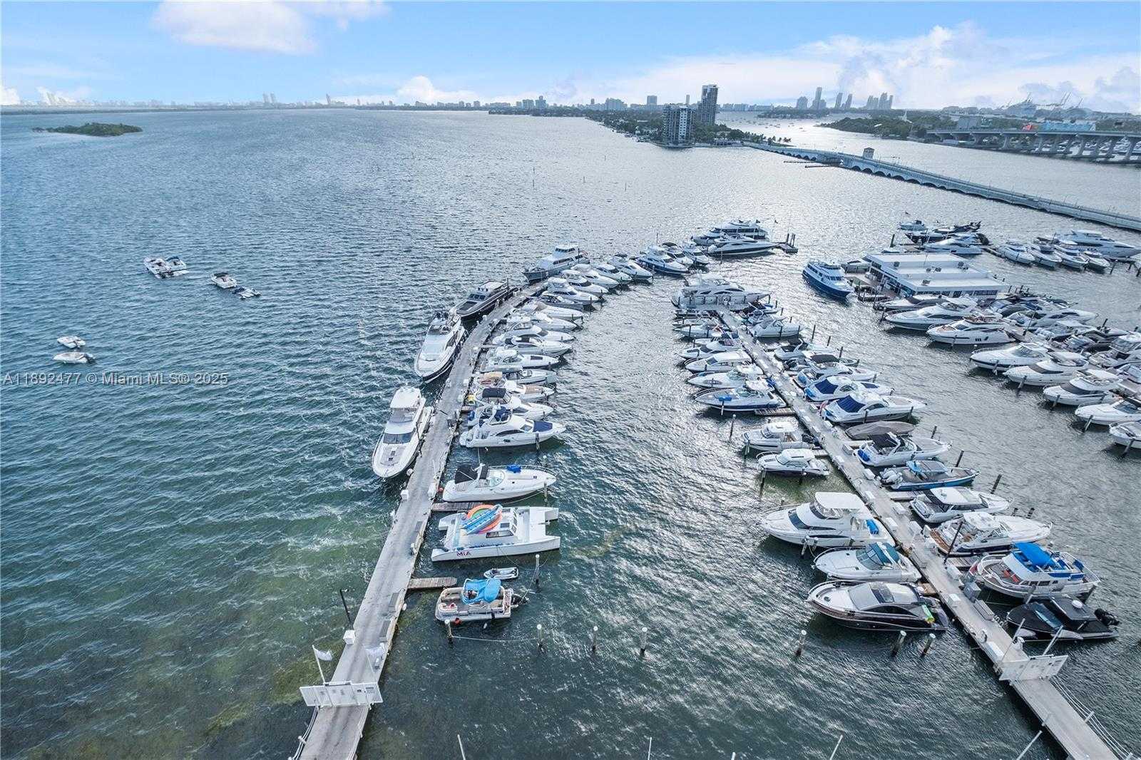 Small Image of 1717 NORTH BAYSHORE DR #A-1733, Miami Number 2