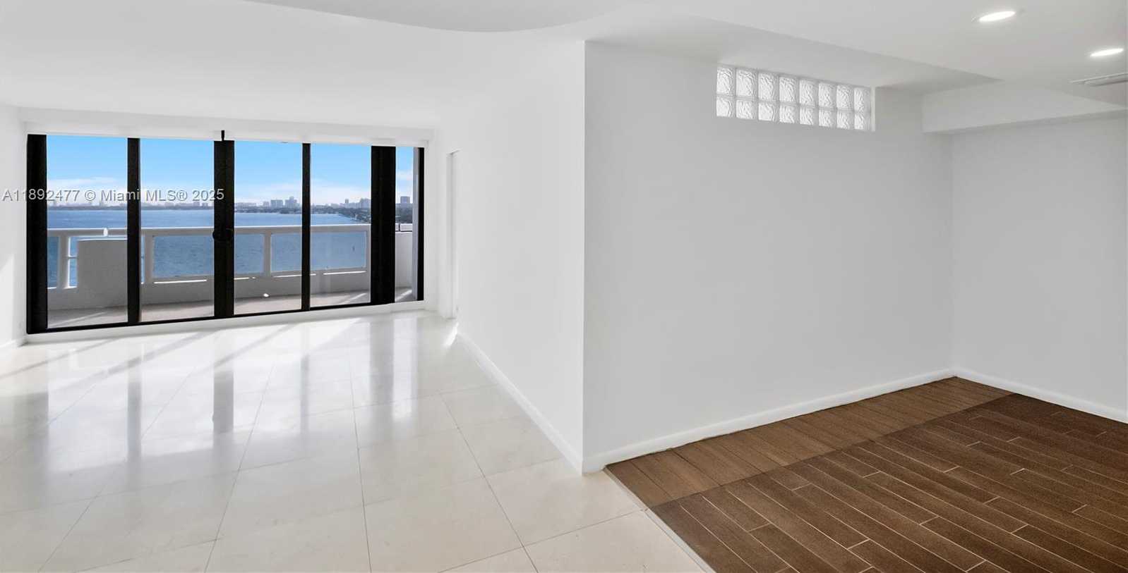 Small Image of 1717 NORTH BAYSHORE DR #A-1733, Miami Number 7