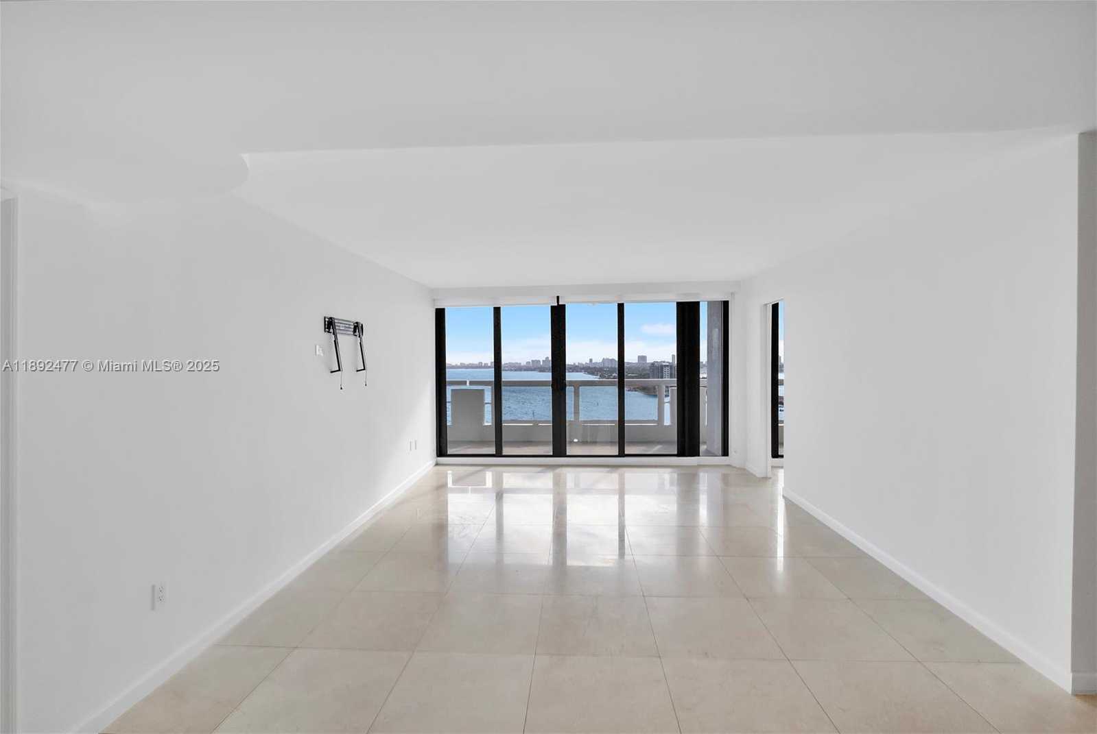 Small Image of 1717 NORTH BAYSHORE DR #A-1733, Miami Number 9